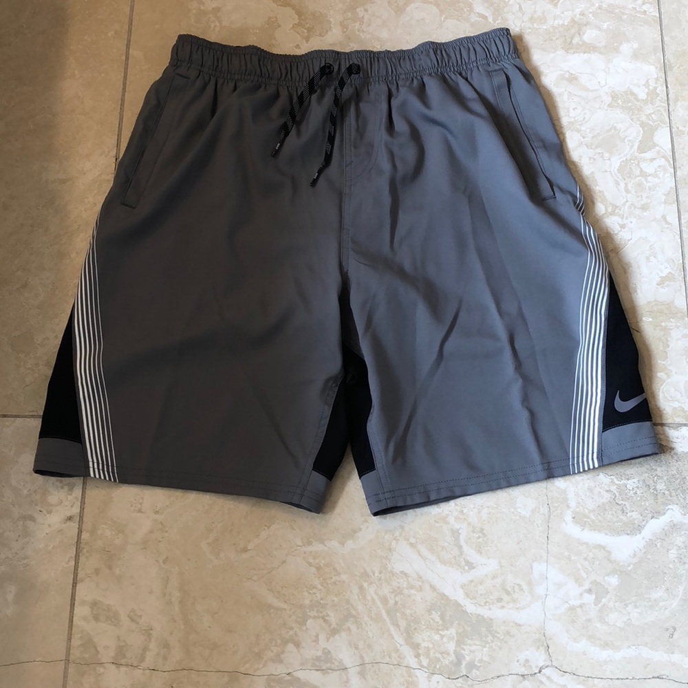 Nike men’s swim